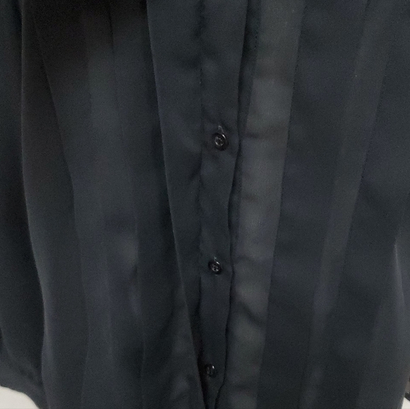 Vintage 70s Diane Von Furstenberg Black Sheer Chiffon Pleated Button Up Blouse 8 - Picture 7 of 16